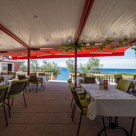 Pension Augustino Miletici Екстер'єр фото