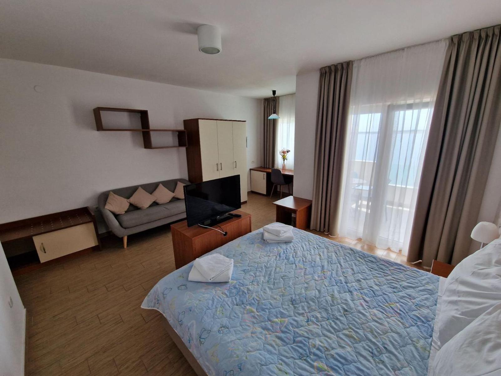 Pension Augustino Miletici Екстер'єр фото