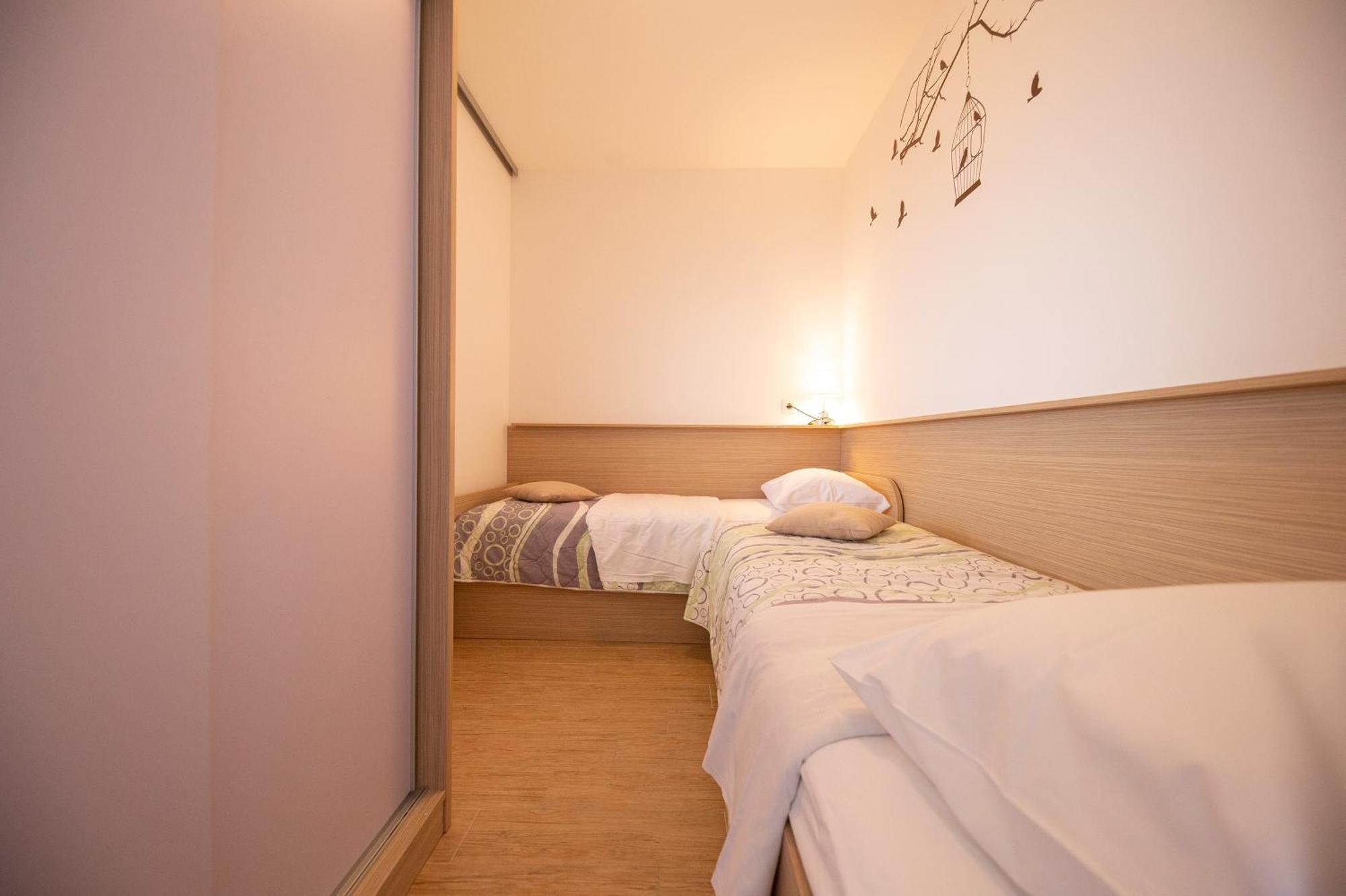 Pension Augustino Miletici Екстер'єр фото
